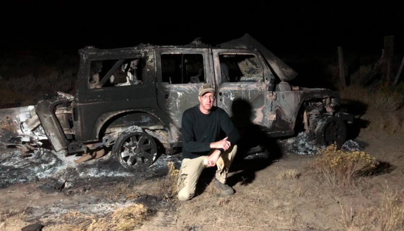 Illustration for article titled Off-Road Vlogger Records His Jeep Wrangler Going Up in a Huge Fireball